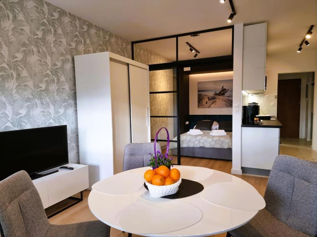 Apartament Szmaragdowa 21 Przy Plazy - Sala Zabaw, Silownia - 365Pam Mielno  Δωμάτιο φωτογραφία